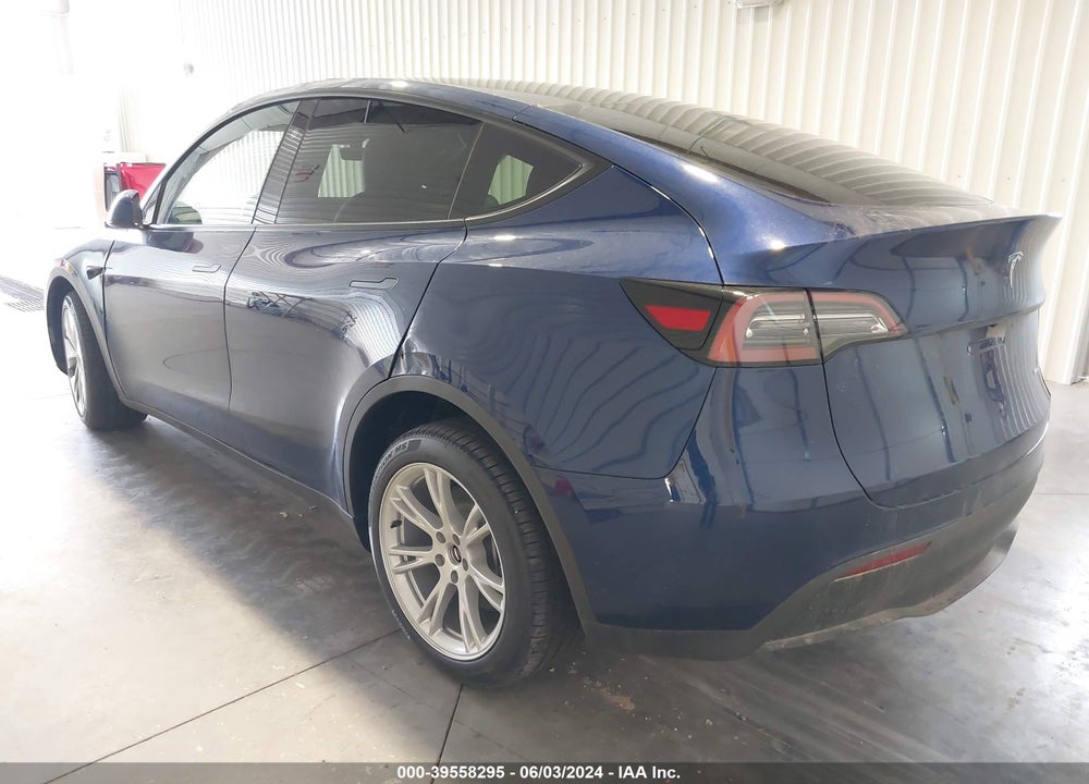 2024 TESLA MODEL Y LONG RANGE DUAL MOTOR ALL-WHEEL DRIVE VIN: 7SAYGDEEXRA244425