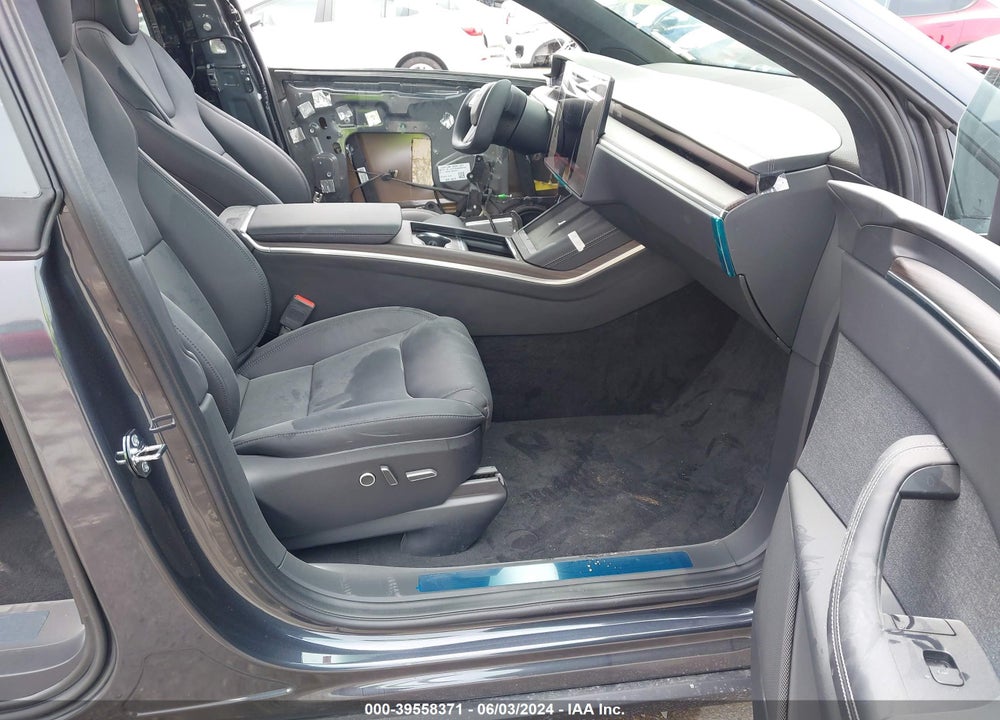 2024 TESLA MODEL X LONG RANGE VIN: 7SAXCDE51RF444605