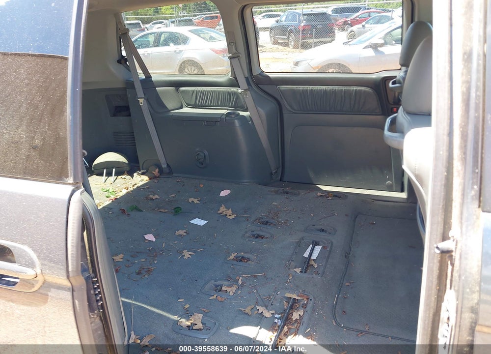 2004 HONDA ODYSSEY EX-L VIN: 5FNRL18994B109846