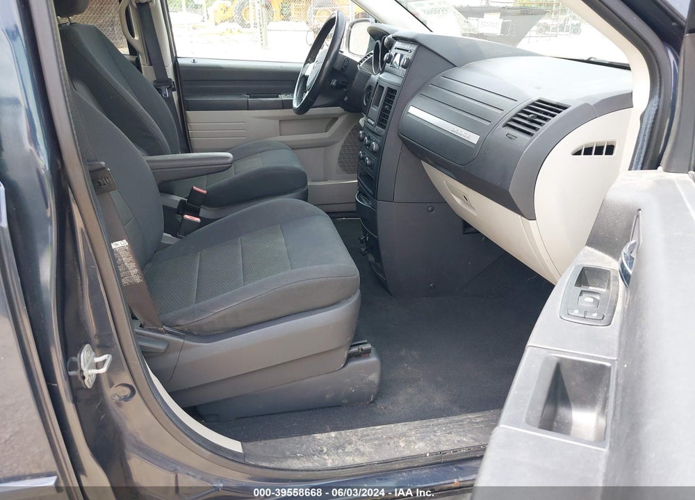 2008 DODGE GRAND CARAVAN SE VIN: 1D8HN44H88B127320