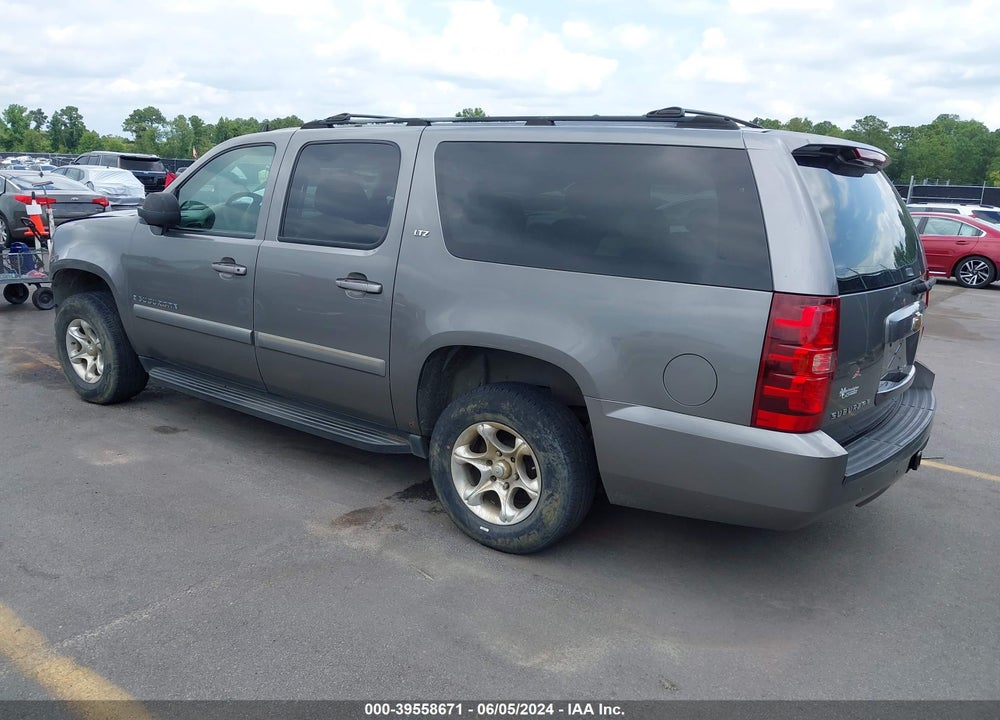 2007 CHEVROLET SUBURBAN 1500 LTZ VIN: 1GNFC16077J226353