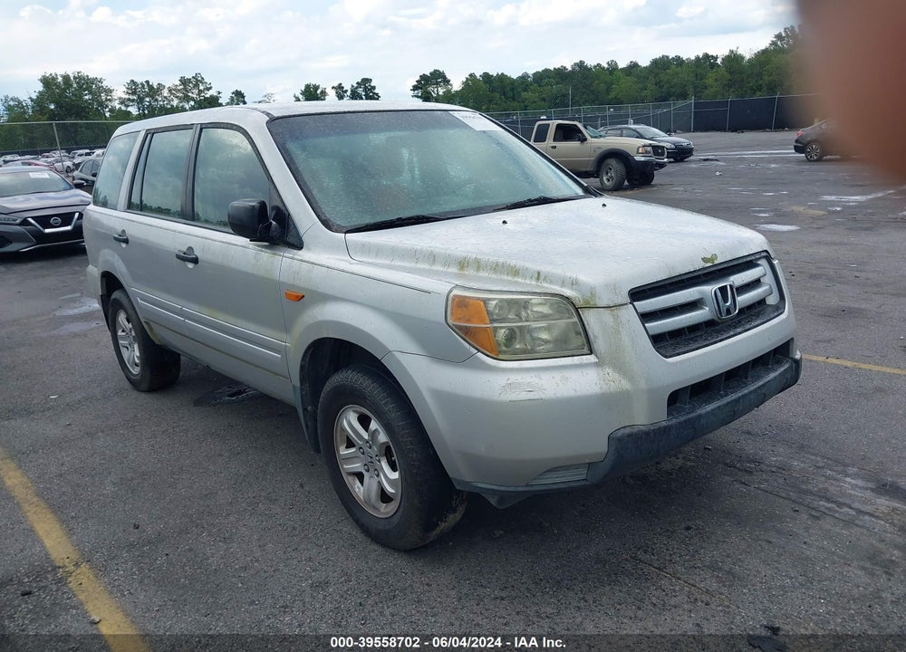 2006 HONDA PILOT LX VIN: 5FNYF18176B025492