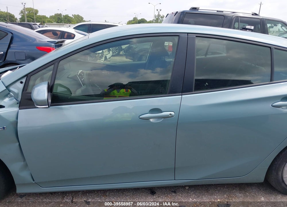 2022 TOYOTA PRIUS L VIN: JTDKAMFU9N3188210