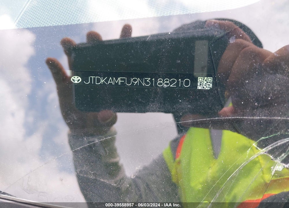2022 TOYOTA PRIUS L VIN: JTDKAMFU9N3188210