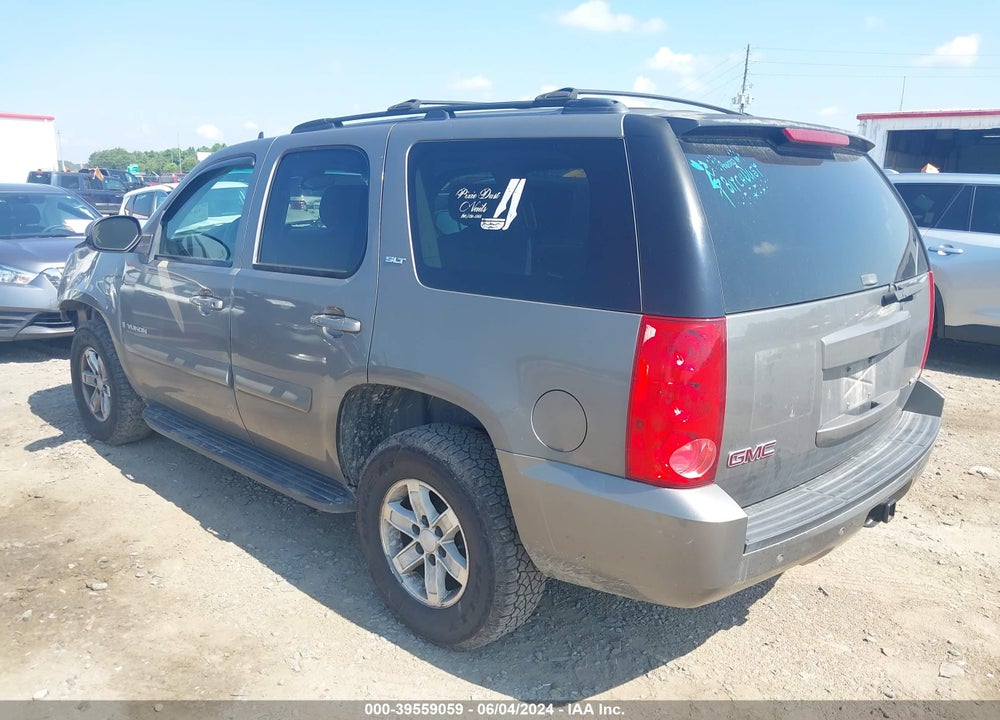 2008 GMC YUKON SLT VIN: 1GKFK13028J131947