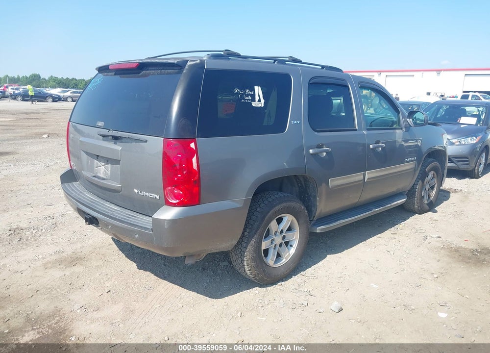 2008 GMC YUKON SLT VIN: 1GKFK13028J131947