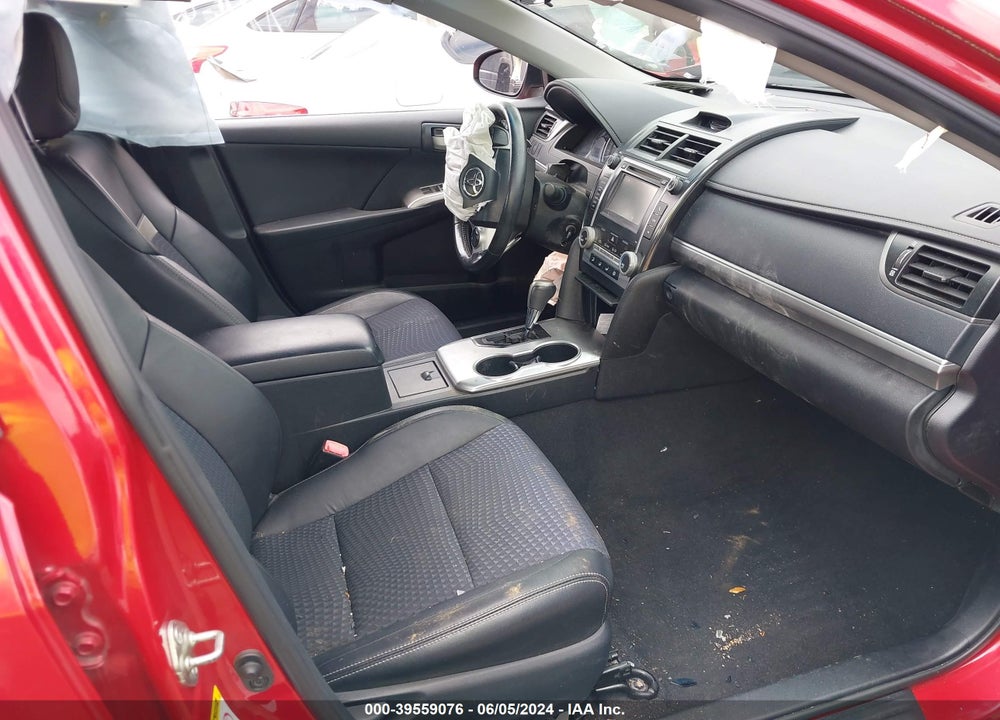 2013 TOYOTA CAMRY SE VIN: 4T1BF1FK3DU660159