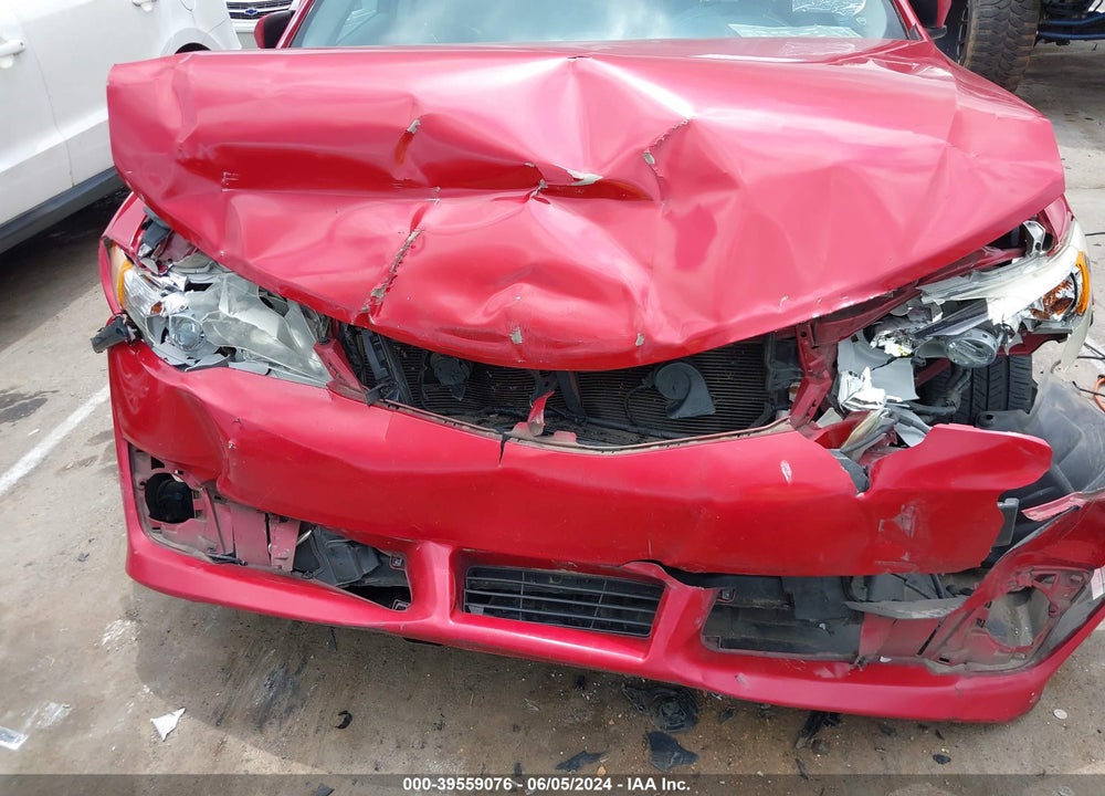 2013 TOYOTA CAMRY SE VIN: 4T1BF1FK3DU660159