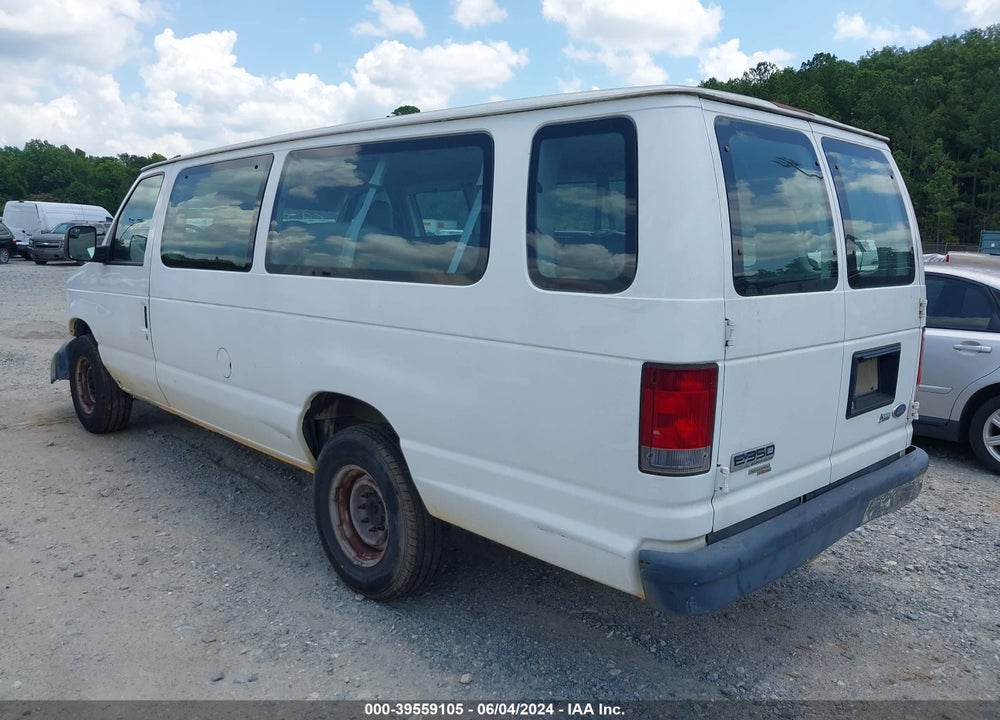 2011 FORD E-350 SUPER DUTY XL VIN: 1FBSS3BL8BDA49412