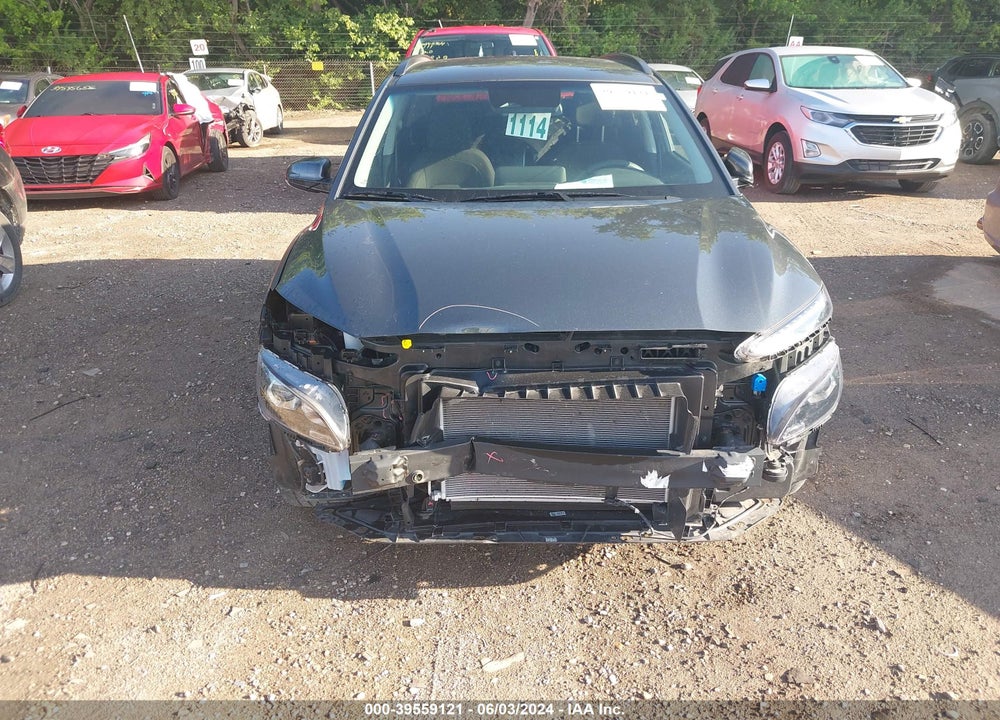 2022 HYUNDAI KONA SEL VIN: KM8K62AB2NU821454