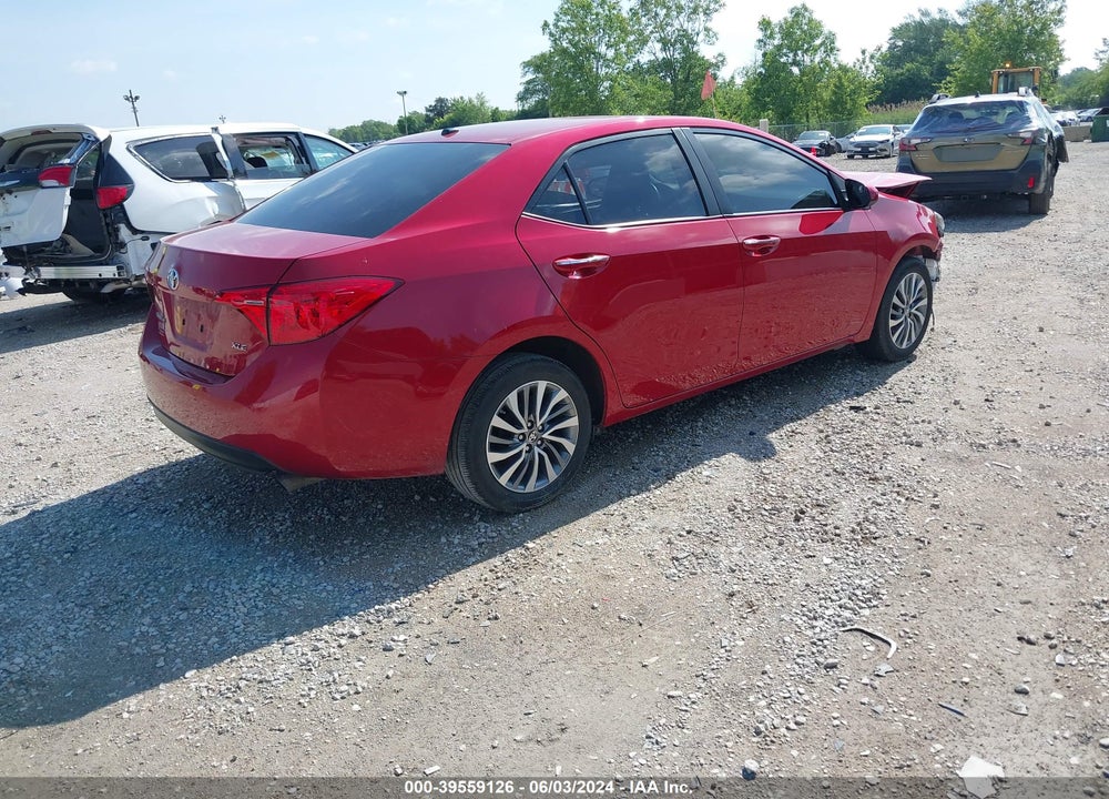 2019 TOYOTA COROLLA XLE VIN: 2T1BURHE9KC235782