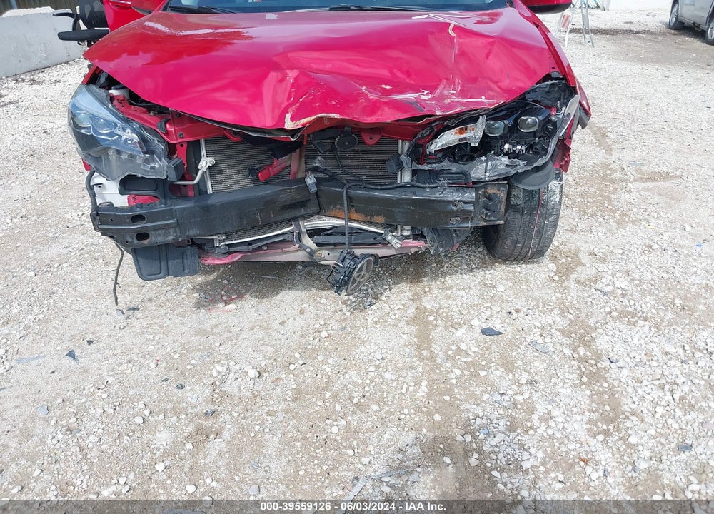 2019 TOYOTA COROLLA XLE VIN: 2T1BURHE9KC235782