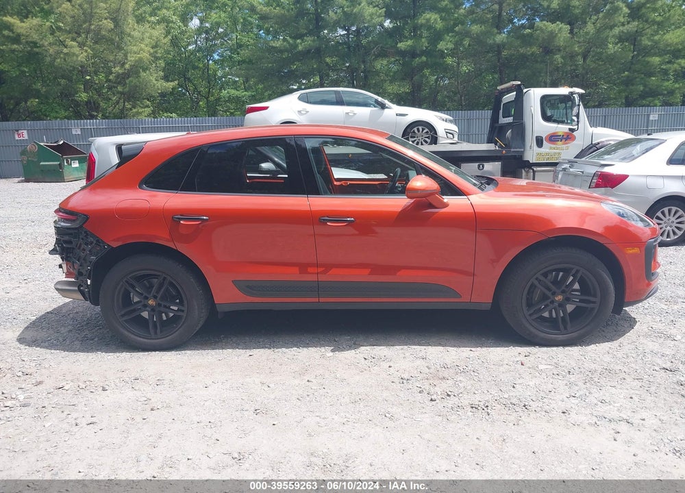 2022 PORSCHE MACAN VIN: WP1AA2A50NLB10462