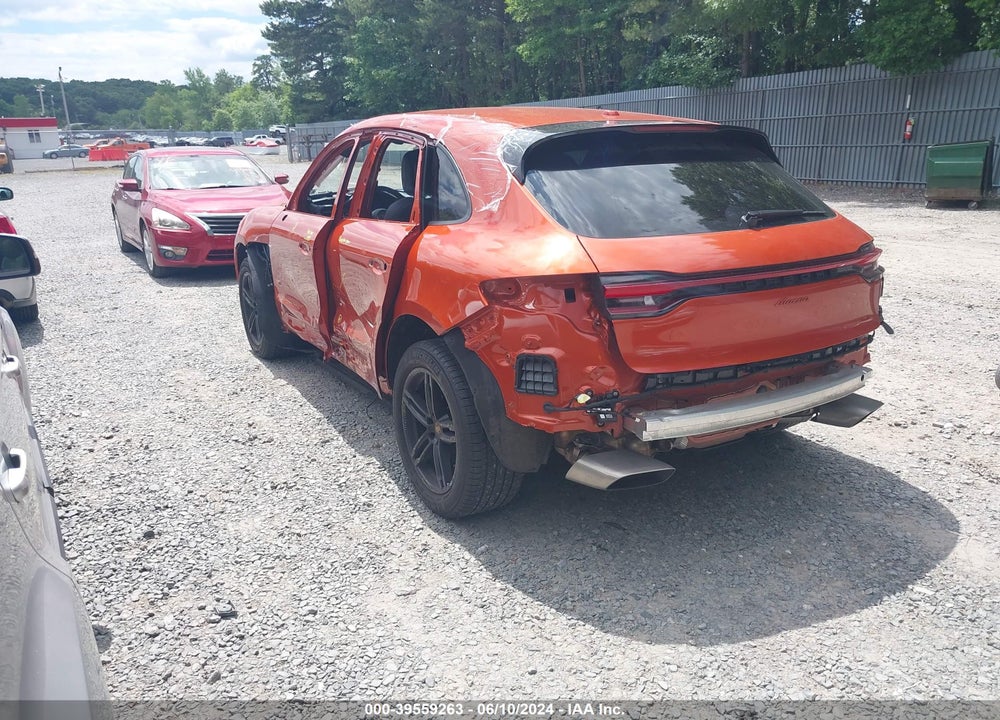 2022 PORSCHE MACAN VIN: WP1AA2A50NLB10462