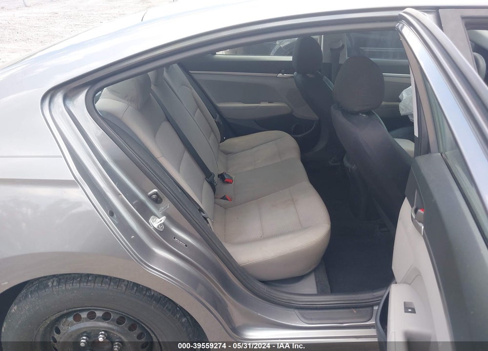 2019 HYUNDAI ELANTRA SE VIN: 5NPD74LF3KH431510