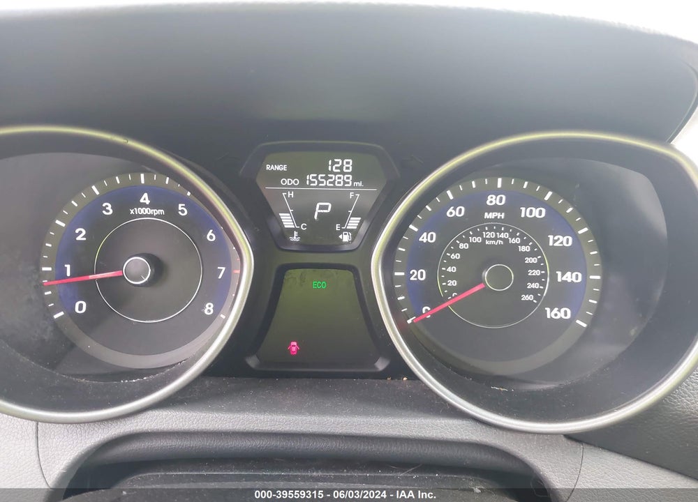 2013 HYUNDAI ELANTRA VIN: 5NPDH4AE3DH420811