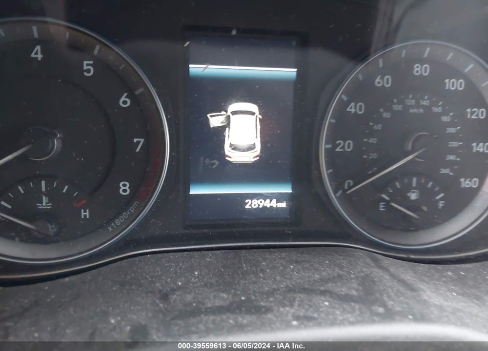 2021 HYUNDAI KONA SEL VIN: KM8K2CAA5MU693119