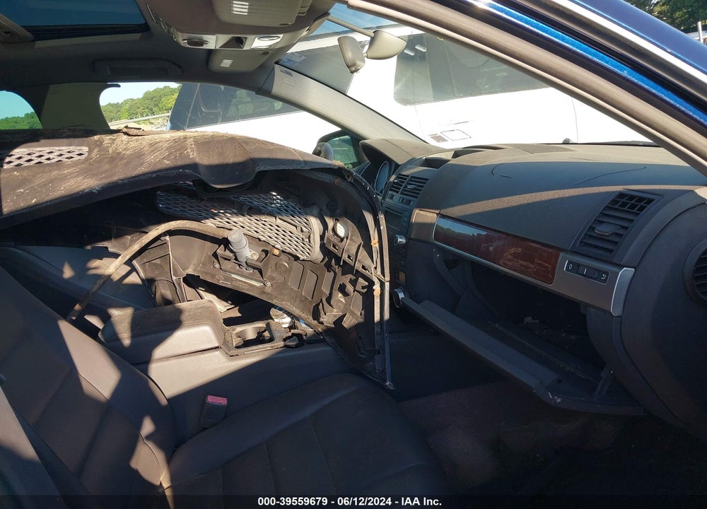 2004 VOLKSWAGEN TOUAREG VIN: WVGBC67L34D031062
