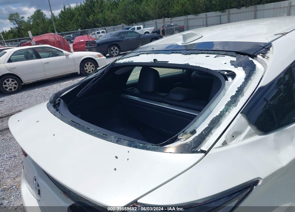 2020 TOYOTA PRIUS XLE AWD-E VIN: JTDL9RFU1L3015708