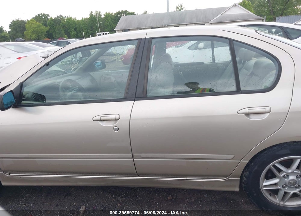 2002 INFINITI G20 LUXURY VIN: JNKCP11A32T506069