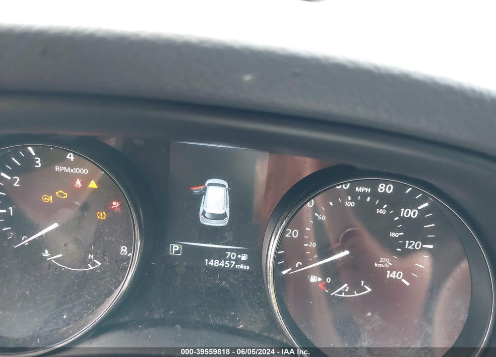 2017 NISSAN ROGUE SL VIN: JN8AT2MV2HW022771