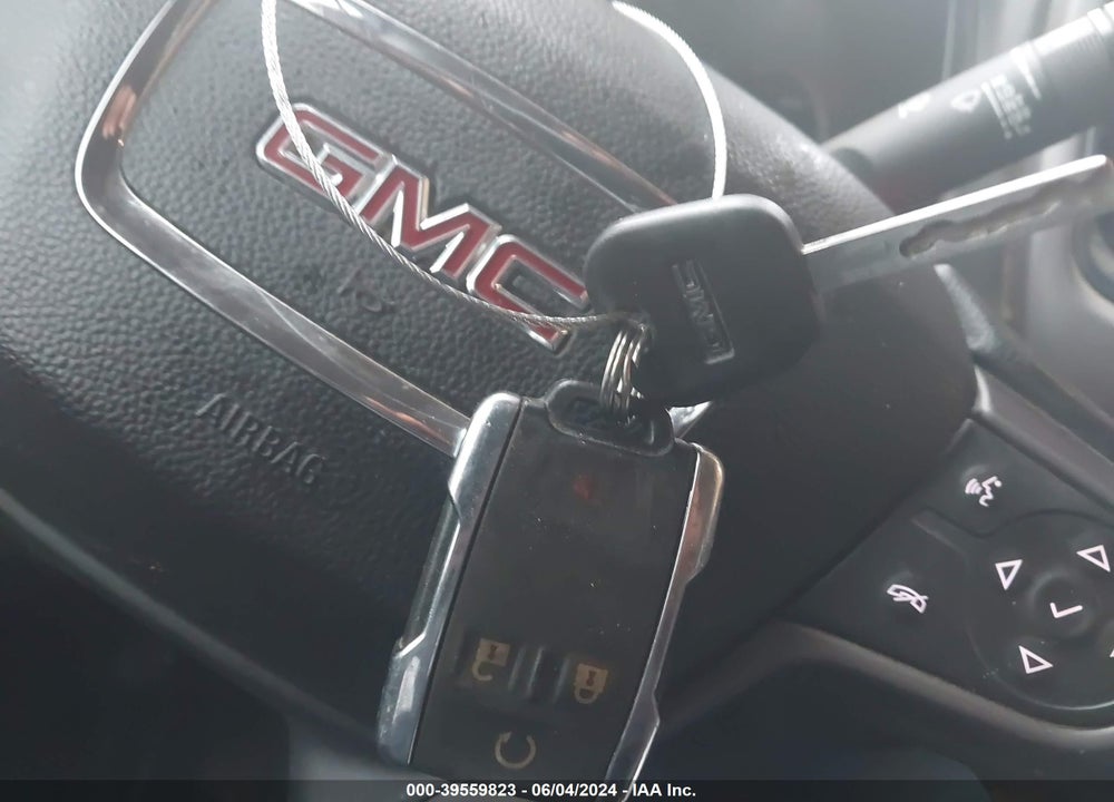 2016 GMC CANYON SLE VIN: 1GTG6CE30G1140068