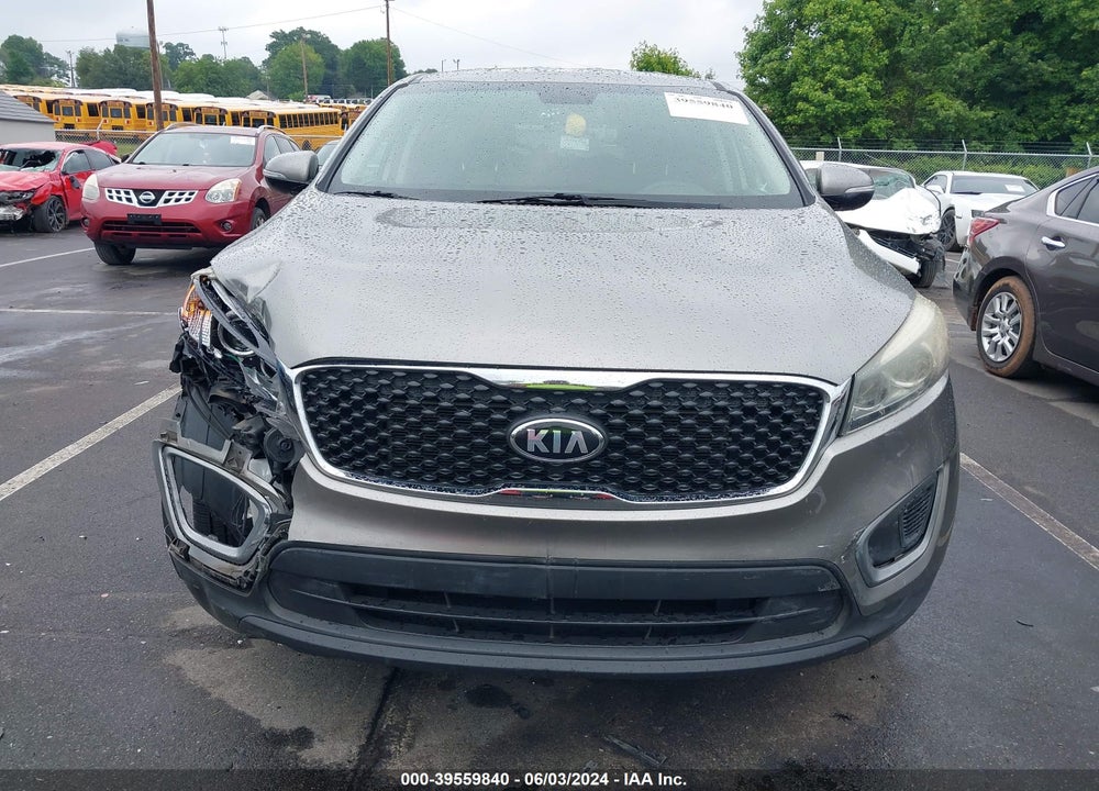 2016 KIA SORENTO 2.4L L VIN: 5XYPG4A35GG090390
