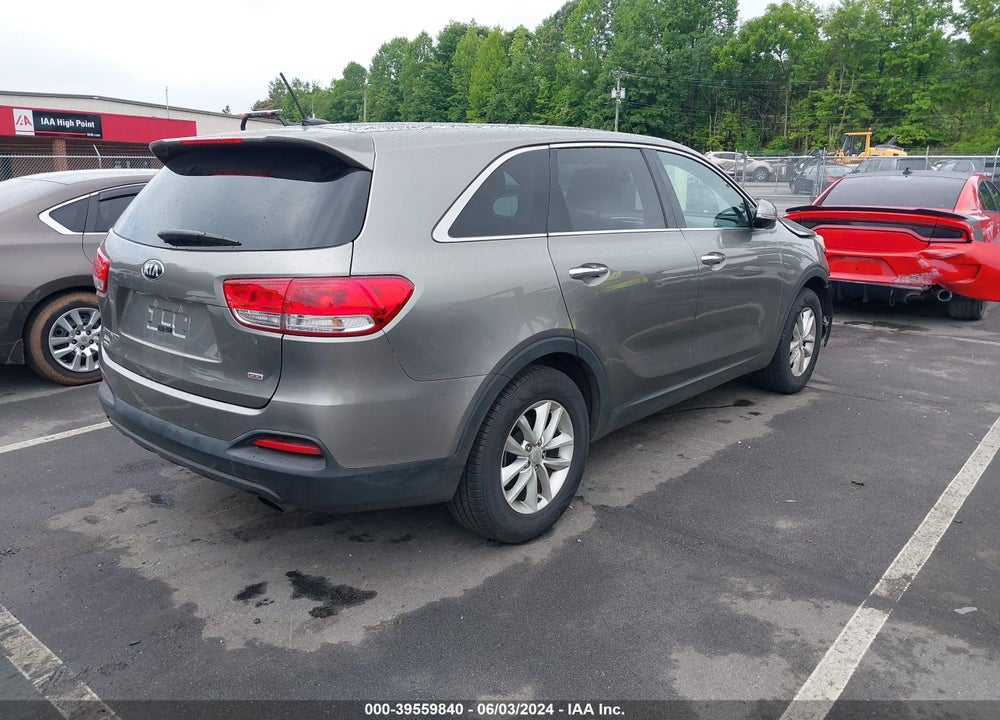 2016 KIA SORENTO 2.4L L VIN: 5XYPG4A35GG090390