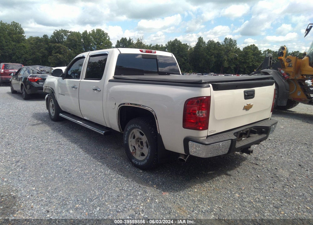 2013 CHEVROLET SILVERADO 1500 LTZ VIN: 3GCPKTE72DG184472