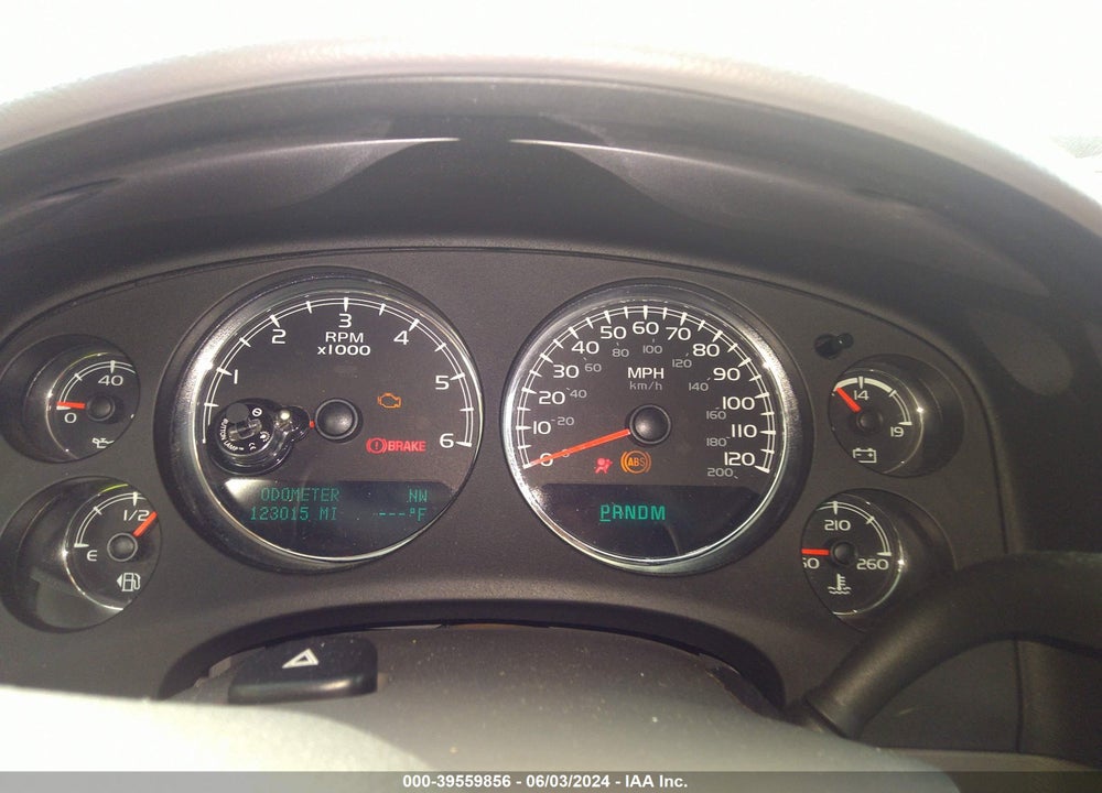2013 CHEVROLET SILVERADO 1500 LTZ VIN: 3GCPKTE72DG184472