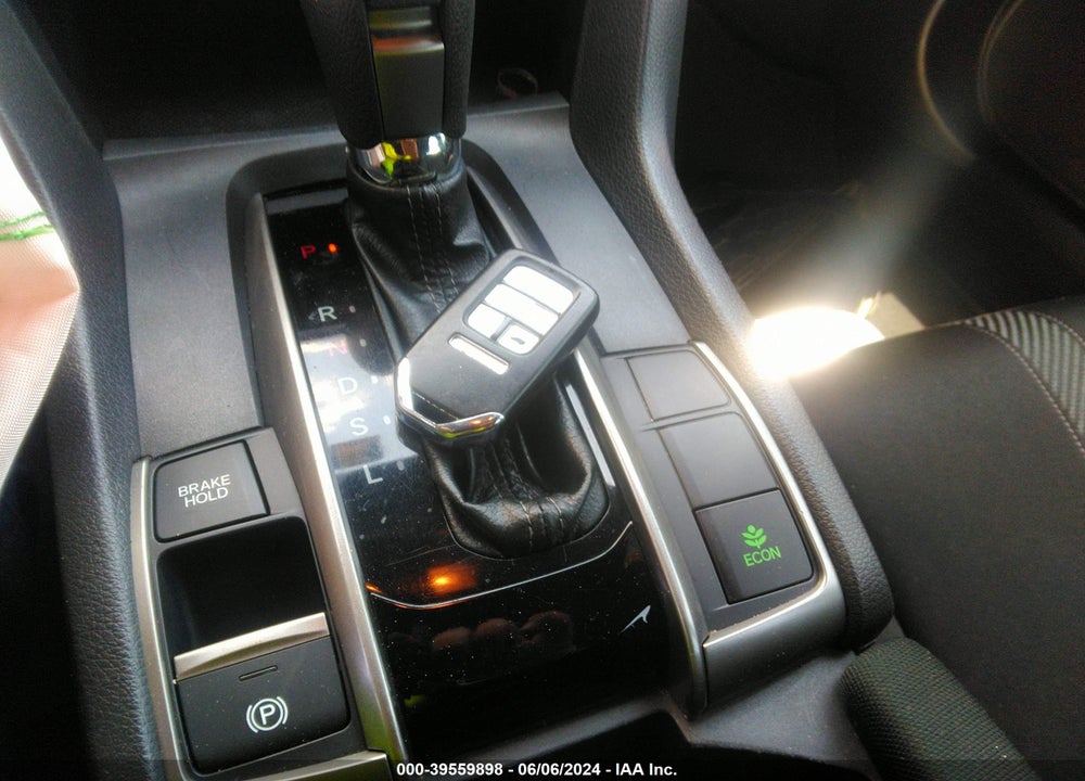 2019 HONDA CIVIC EX VIN: SHHFK7H68KU216400