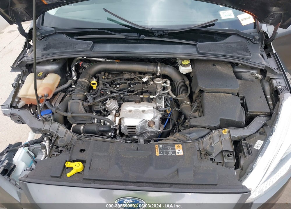 2018 FORD FOCUS SE VIN: 1FADP3FE9JL217814