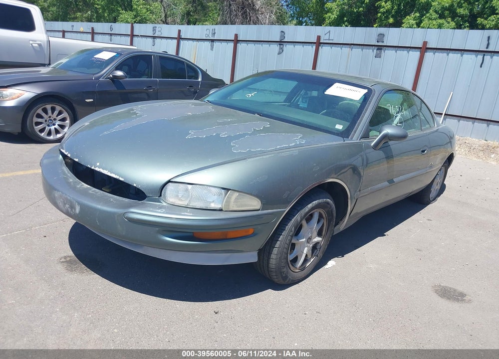 1998 BUICK RIVIERA VIN: 1G4GD2211W4703205