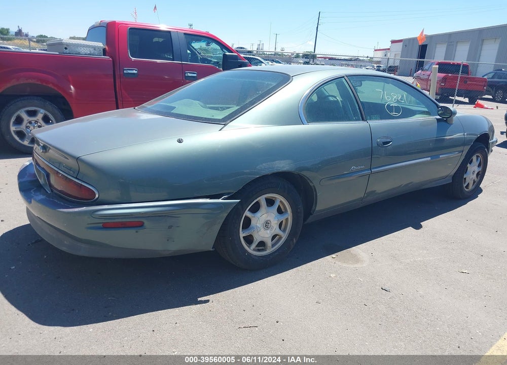 1998 BUICK RIVIERA VIN: 1G4GD2211W4703205
