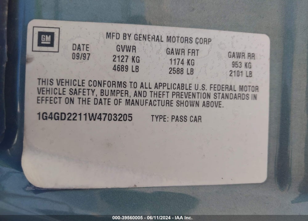 1998 BUICK RIVIERA VIN: 1G4GD2211W4703205