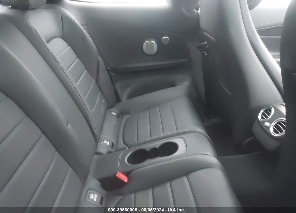 2018 MERCEDES-BENZ C 300 VIN: WDDWJ4JB8JF723663