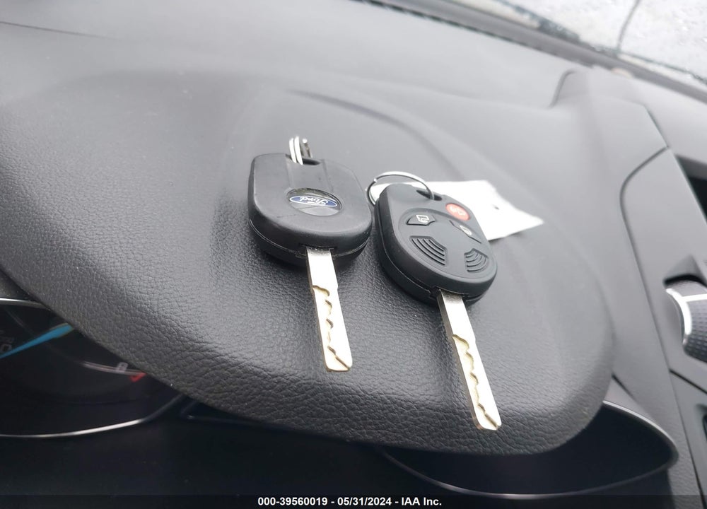 2014 FORD ESCAPE SE VIN: 1FMCU9GX3EUA31148