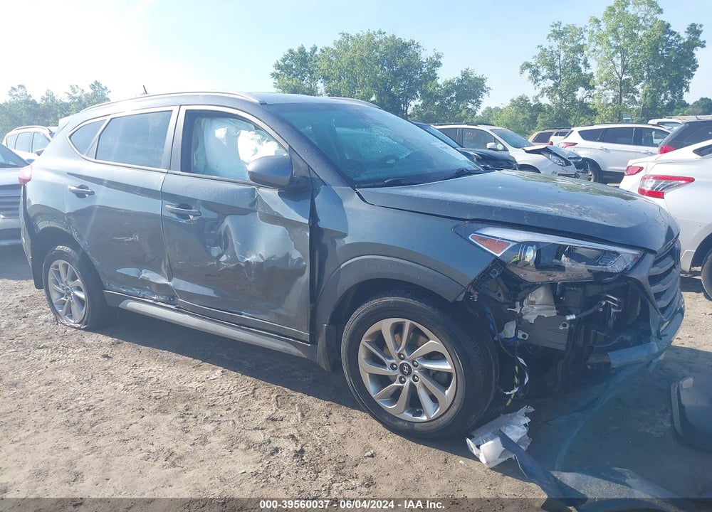2017 HYUNDAI TUCSON SE VIN: KM8J3CA42HU499365