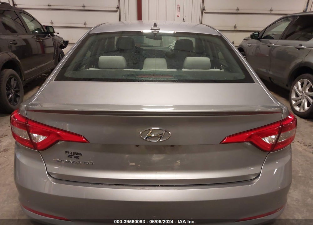 2016 HYUNDAI SONATA SE VIN: 5NPE24AF1GH326977