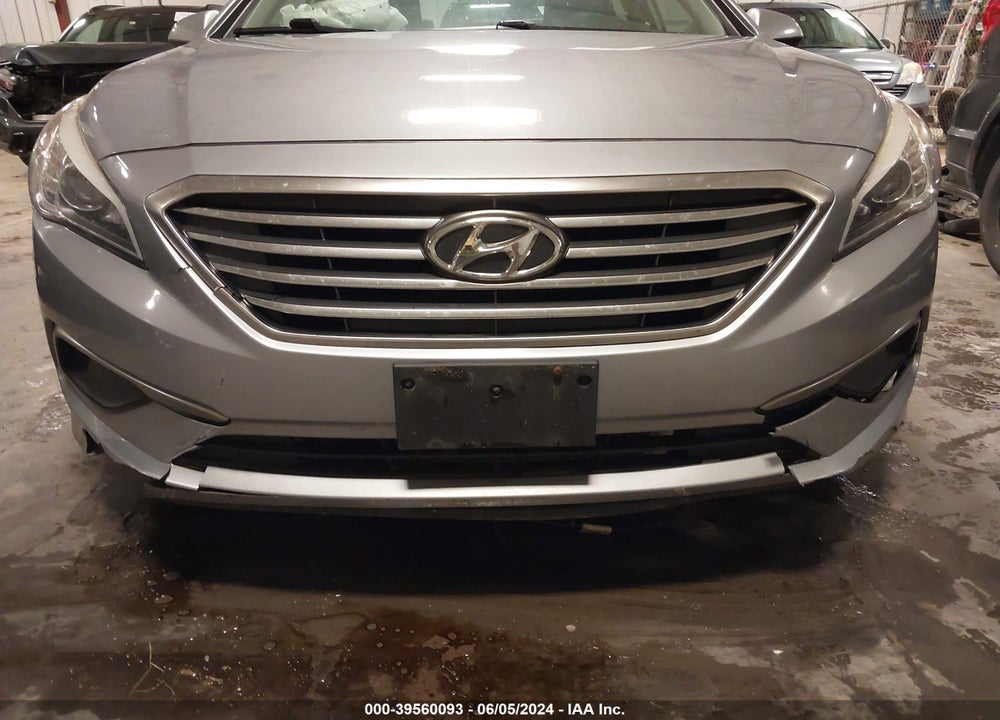 2016 HYUNDAI SONATA SE VIN: 5NPE24AF1GH326977