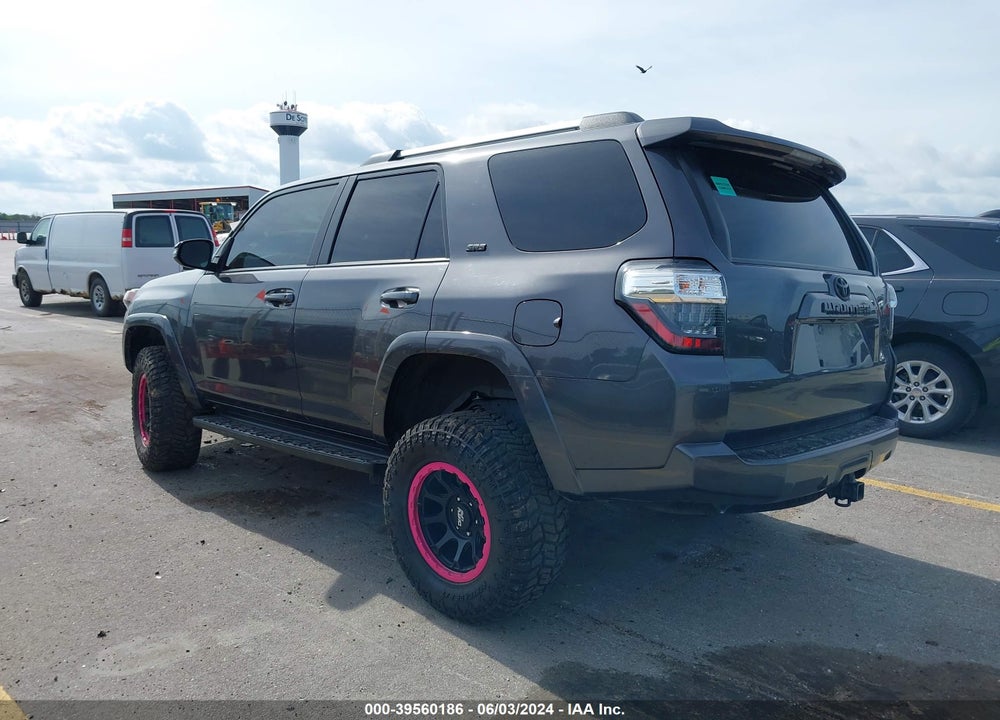 2021 TOYOTA 4RUNNER SR5 PREMIUM VIN: JTENU5JR6M5878590