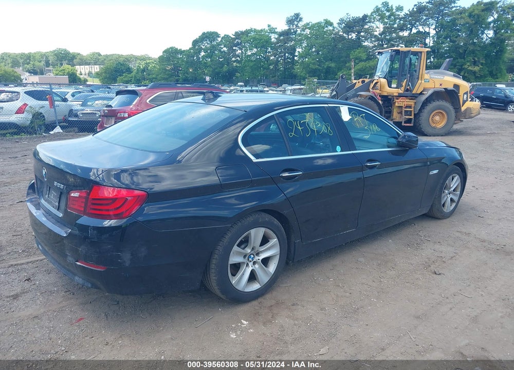 2011 BMW 528I VIN: WBAFR1C57BC673105
