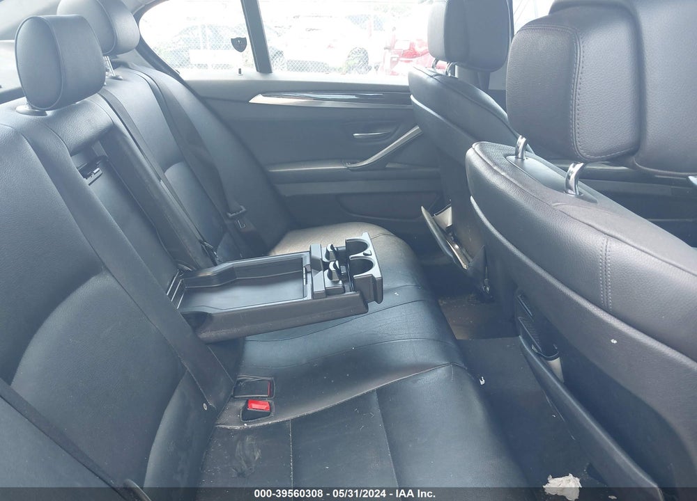 2011 BMW 528I VIN: WBAFR1C57BC673105