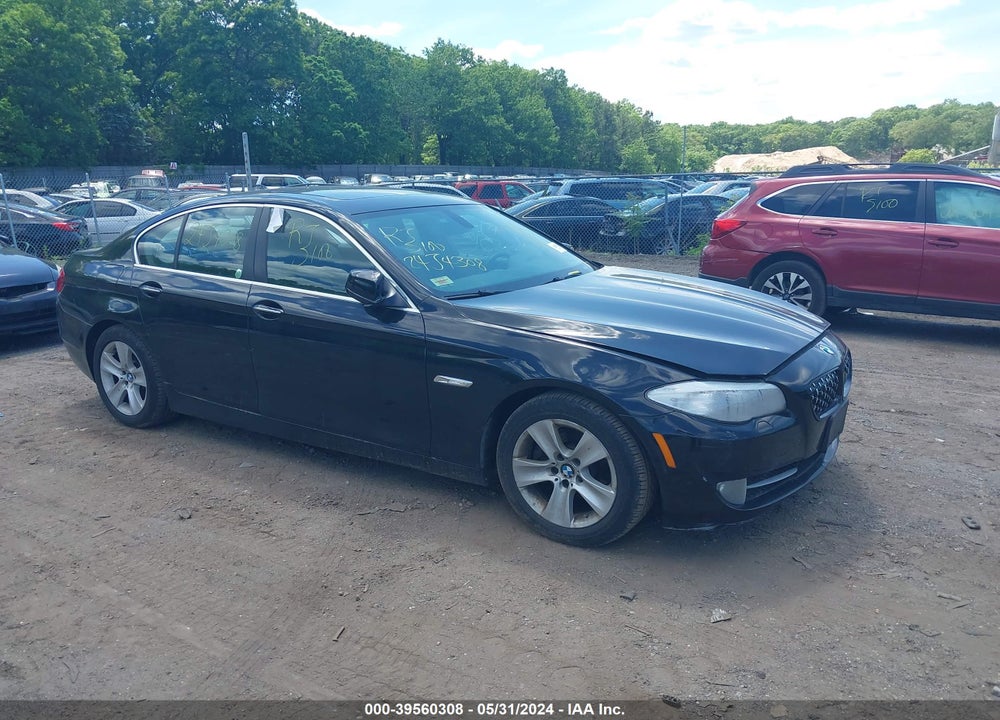 2011 BMW 528I VIN: WBAFR1C57BC673105