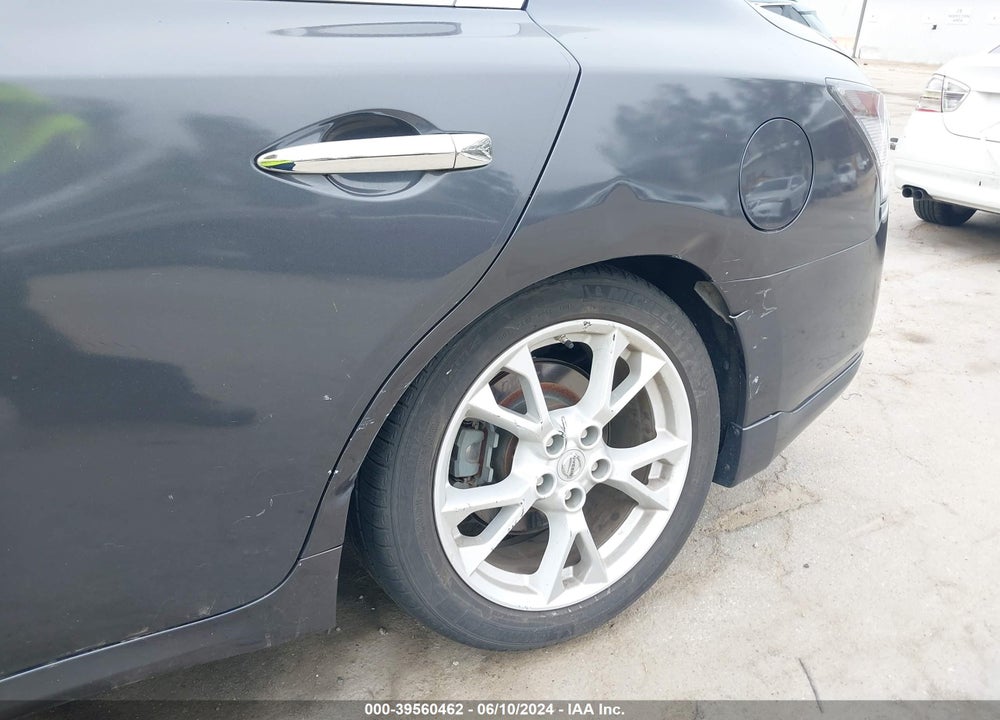 2013 NISSAN MAXIMA 3.5 S VIN: 1N4AA5AP2DC802683