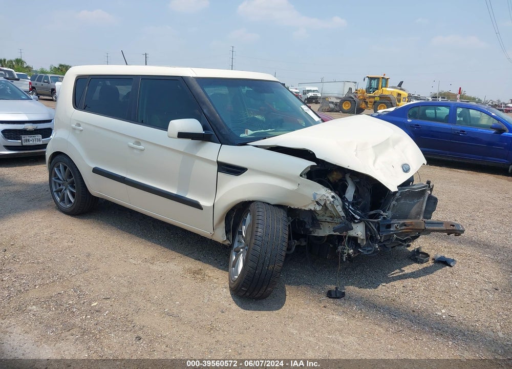 2011 KIA SOUL VIN: KNDJT2A29B7713996