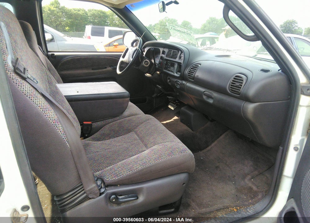 1999 DODGE RAM 1500 VIN: 1B7HC13Z9XJ537951