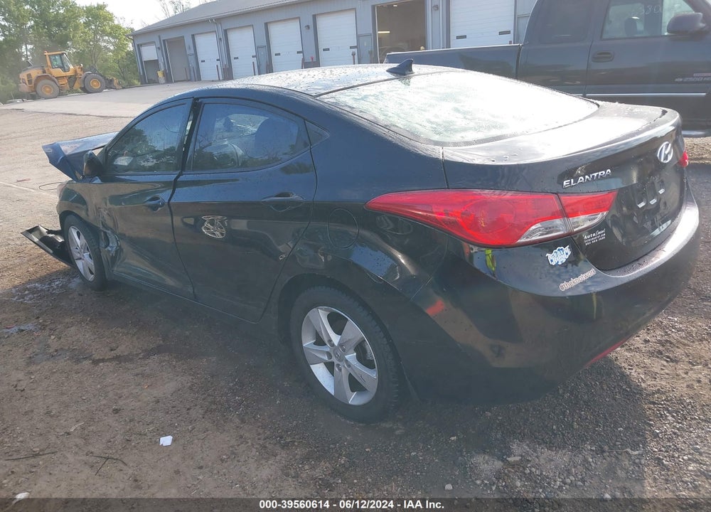 2013 HYUNDAI ELANTRA GLS VIN: 5NPDH4AE3DH327061