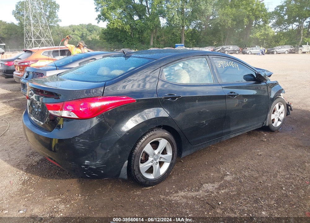 2013 HYUNDAI ELANTRA GLS VIN: 5NPDH4AE3DH327061