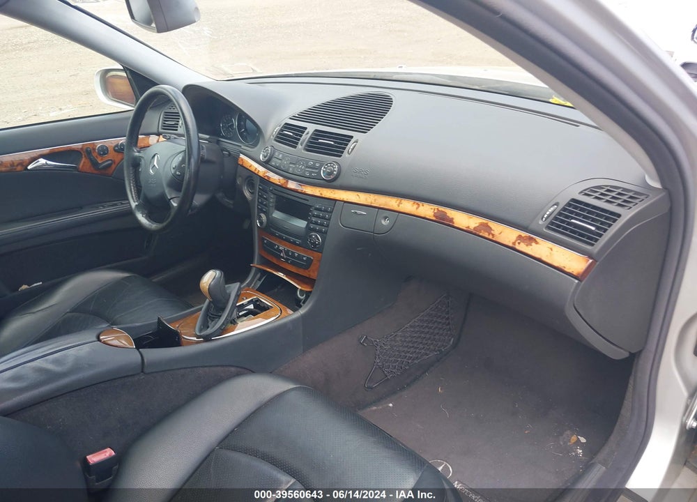 2003 MERCEDES-BENZ E 320 VIN: WDBUF65J73X111921